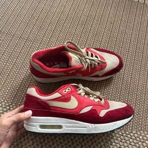 Nike Air Max 1 Premium Retro Red Curry Sneakers - Men's 8